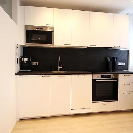 High-Quality Apartments Near Residence - Parking Space Wurzburg Exterior photo