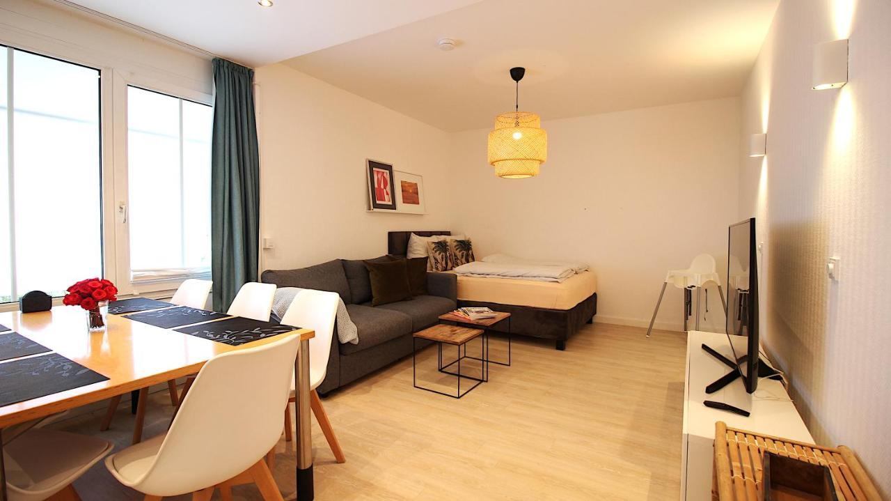 High-quality Near - Parking Space Apartment