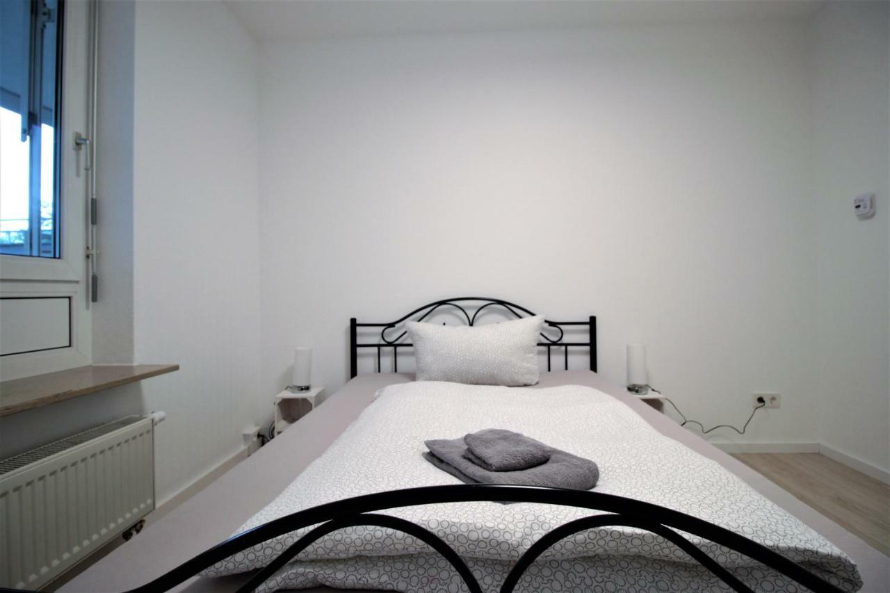 High-quality Near - Parking Space Apartment Wurzburg